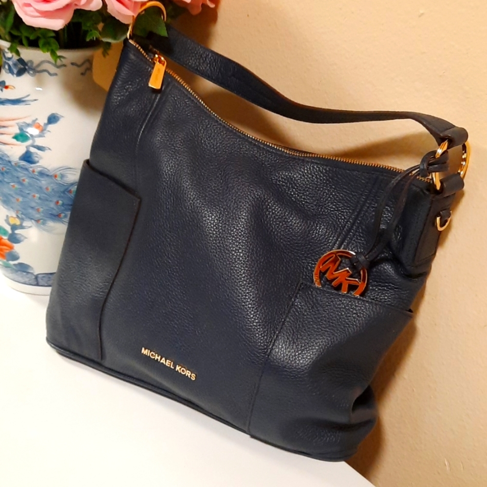 MK purse